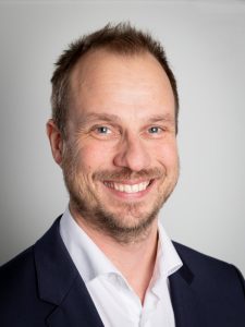Professor of practice Teemu Birkstedt